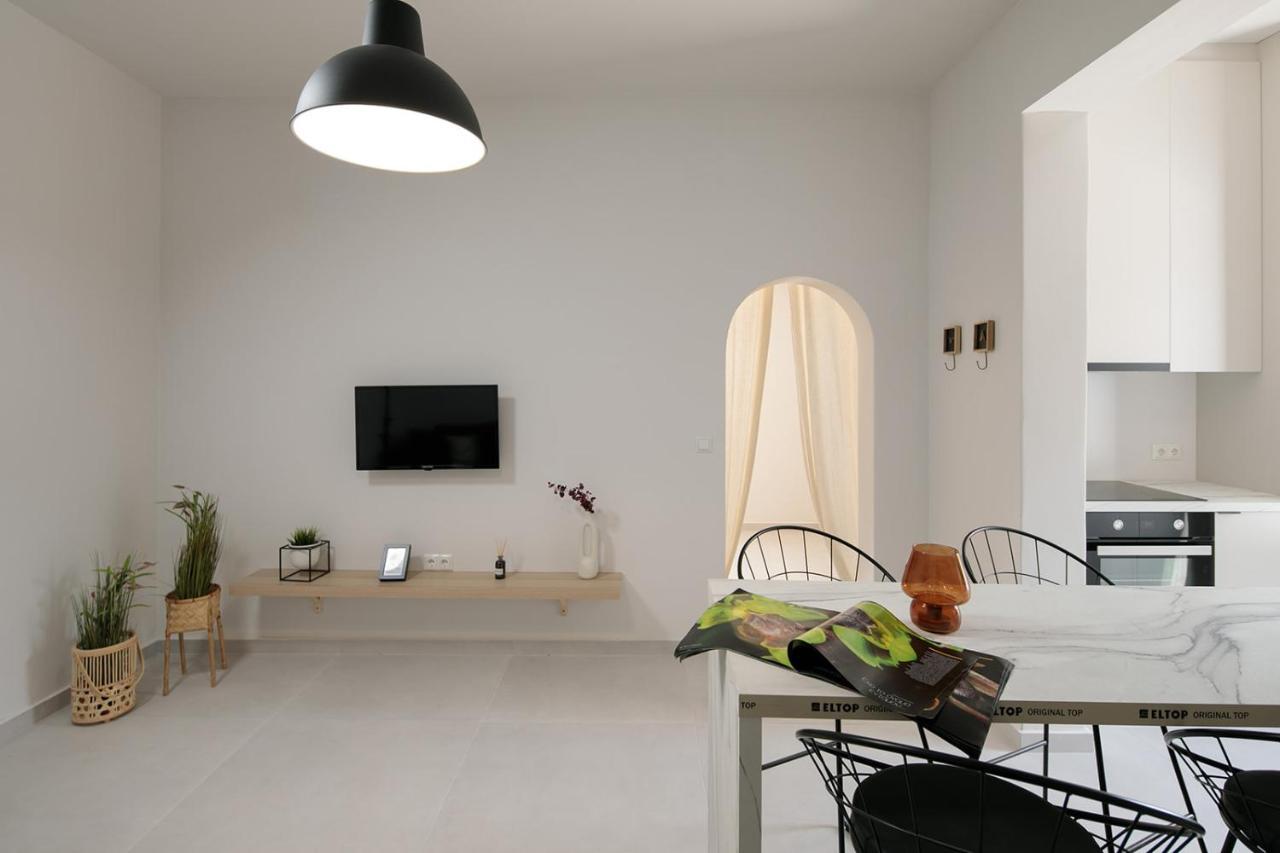 Depi'S Sea Horizon Apartments Mikri Vigla Exterior photo